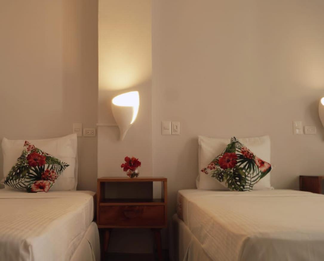 Alive Beach House Transito Экстерьер фото